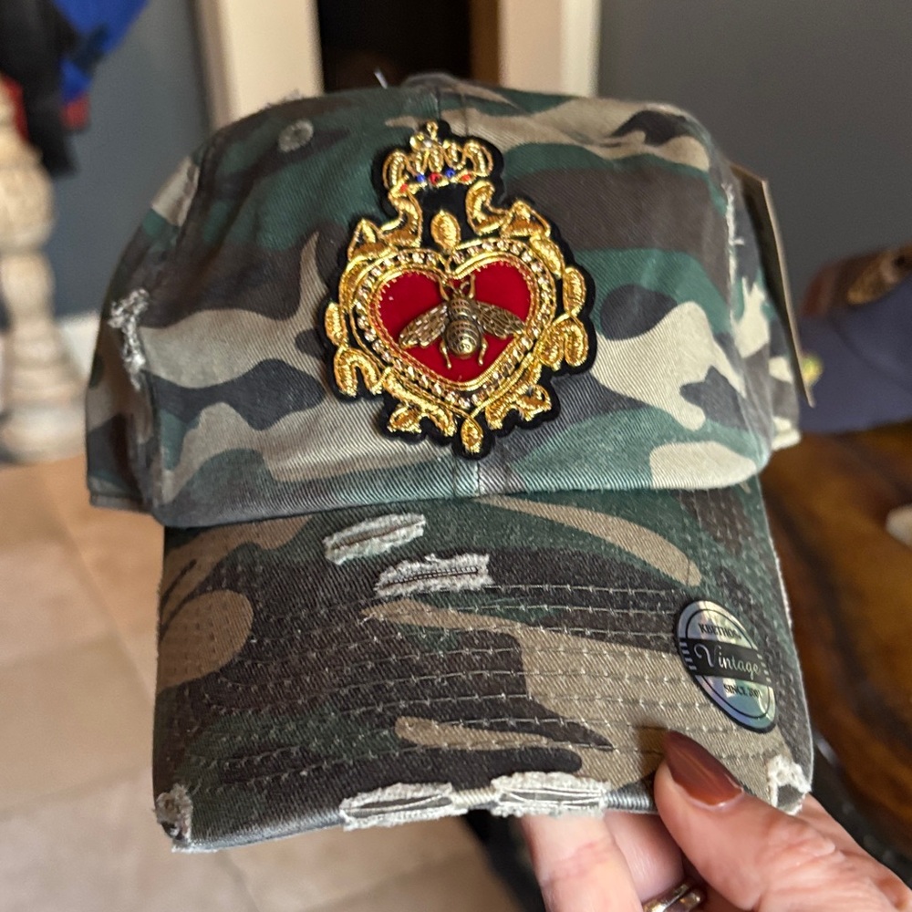 KBETHOS Camouflage Hat with Gold and Red Emblem